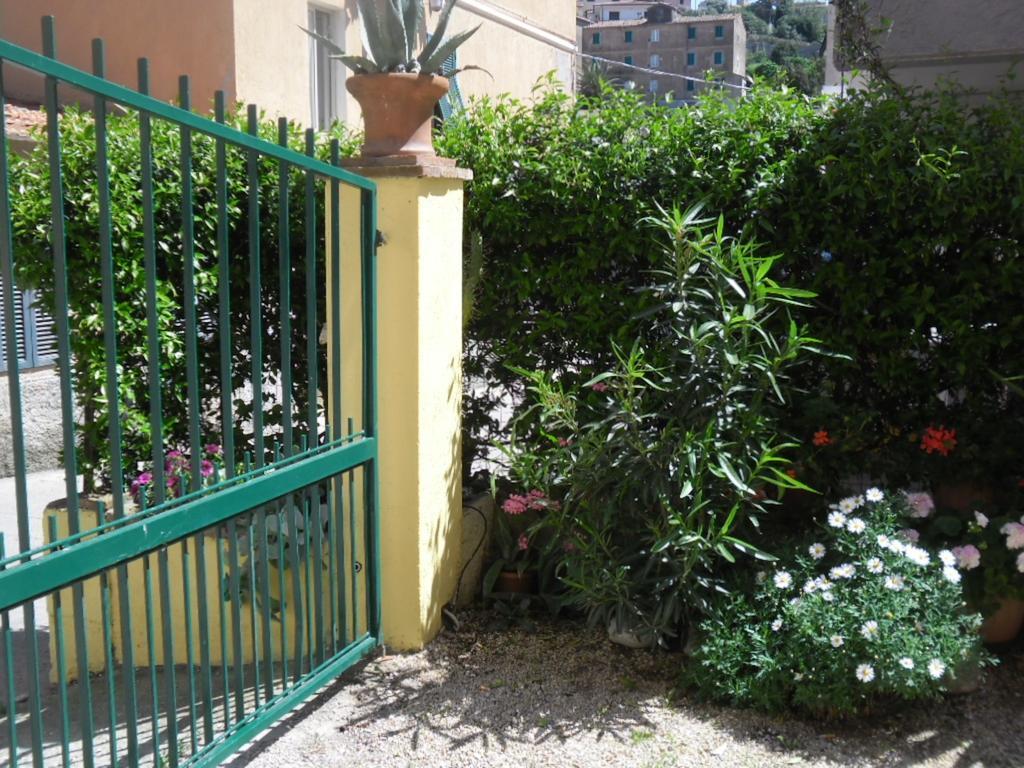 Appartamenti Claudia Rio Rio Marina Exterior photo